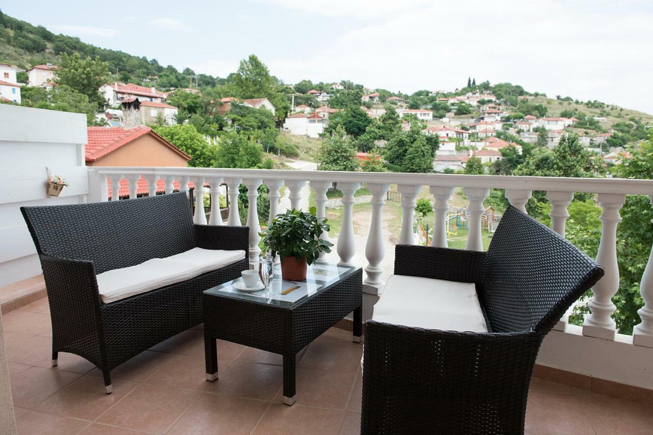 Agrelia Apartment Bagian luar foto